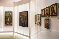 Экспозиция икон церкви Двенадцати апостолов