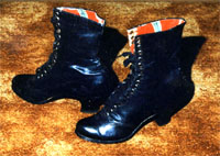 Женские ботинки на наборном кожаном каблуке. Начало ХХ в.