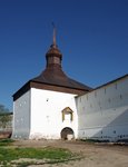 Отреставрированные башни Кирилло-Белозерского музея-заповедника