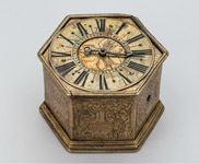 Часы шестигранные горизонтальные. Германия. Неизвестный мастер. 1534 год
