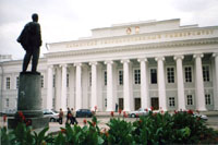  Казанский  университет,  в здании которого  находится Этнографический музей
