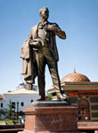 Памятник Ф.И. Шаляпину в Казани 