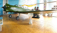Самолет учебно-тренировочный ЯК-18, на котором учился летать Ю.А. Гагарин
