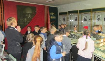 Экскурсия по залу Великой Отечественной войны