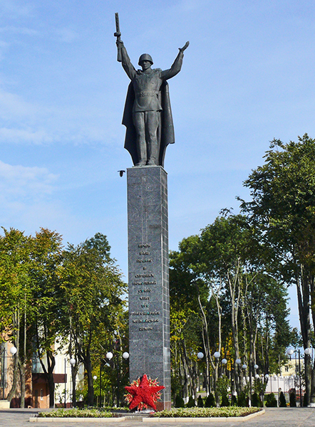 Мемориальный комплекс, посвященный памяти героев Великой Отечественной войны, защитникам и освободителям земли Можайской в 1941-1942 гг.